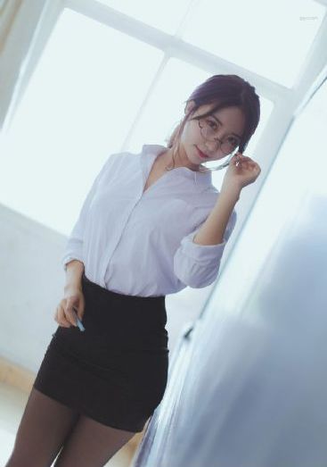 艳母动漫第一集_剧情片韩国电影在线观看